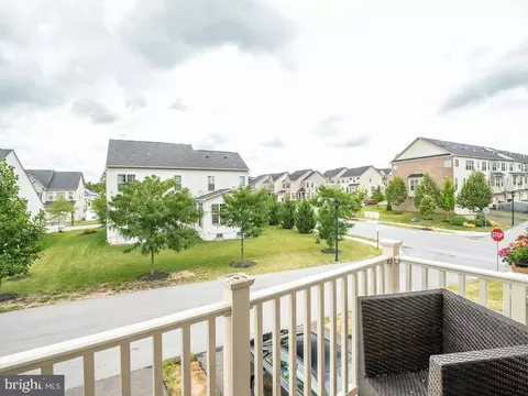 Exterior - 8920 Tower Pl, Lanham, MD 20706 photo 2 of 3