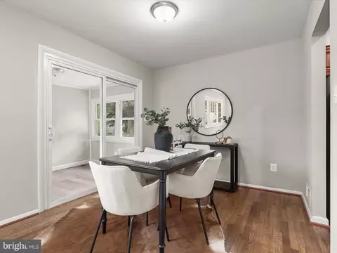 4407 Braeside Ct, Lanham, MD 20706 photo 5