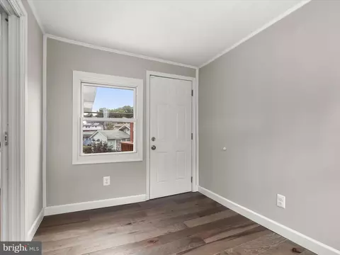 4407 Braeside Ct, Lanham, MD 20706 photo 7