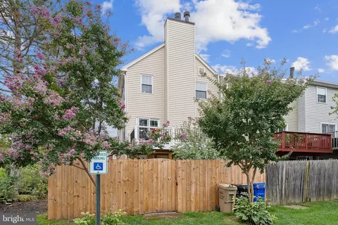 Exterior - 7620 E Arbory Ct #315, Laurel, MD 20707 photo 6 of 7