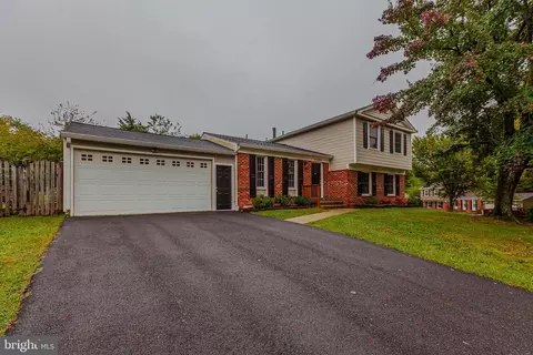 Exterior - 6309 Sandy St, Laurel, MD 20707 photo 5 of 8