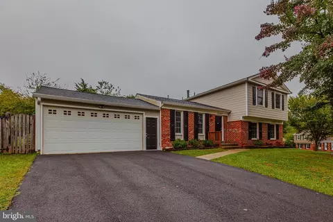 Exterior - 6309 Sandy St, Laurel, MD 20707 photo 4 of 8