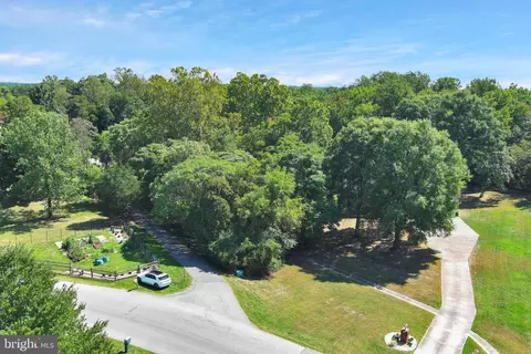 6711 Burch Hill Rd, Brandywine, MD 20613