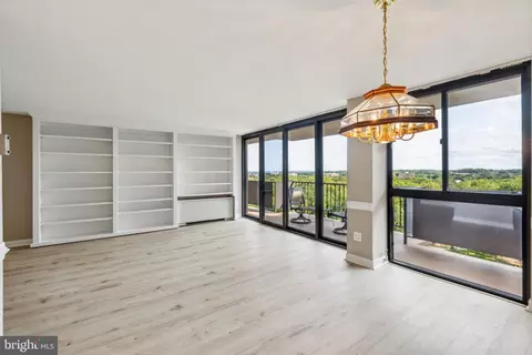 6100 Westchester Park Dr #1418, College Park, MD 20740