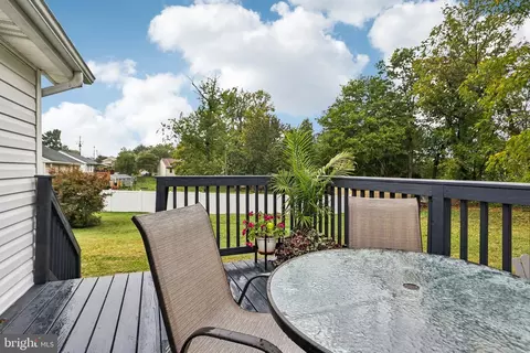 Exterior - 10009 Thrift Rd, Clinton, MD 20735 photo 3 of 6