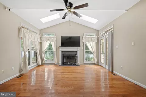 Living - 9300 Copernicus Dr, Lanham, MD 20706 photo 2 of 7