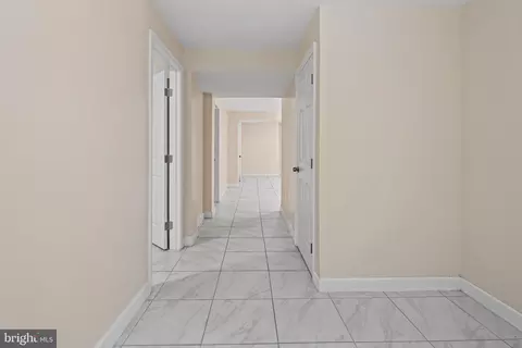 Entry Way - 9300 Copernicus Dr, Lanham, MD 20706 photo 10 of 12