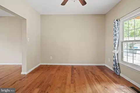 Living - 9300 Copernicus Dr, Lanham, MD 20706 photo 5 of 7