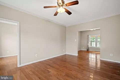 Living - 9300 Copernicus Dr, Lanham, MD 20706 photo 6 of 7