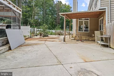 Exterior - 9300 Copernicus Dr, Lanham, MD 20706 photo 6 of 9