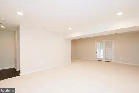 15804 Swanscombe Loop, Marlboro, MD 20774 photo 39