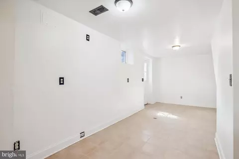 9321 Washington Blvd, Lanham, MD 20706 photo 32