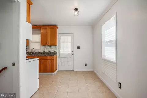 9321 Washington Blvd, Lanham, MD 20706 photo 13