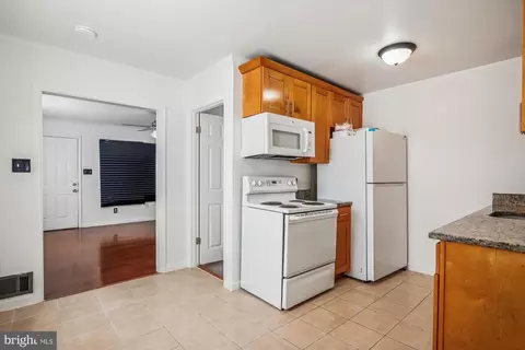 9321 Washington Blvd, Lanham, MD 20706 photo 16