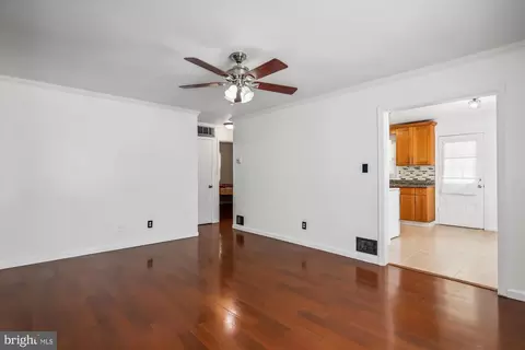 9321 Washington Blvd, Lanham, MD 20706 photo 10