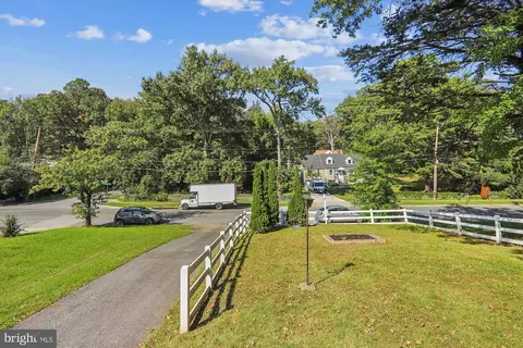 9321 Washington Blvd, Lanham, MD 20706