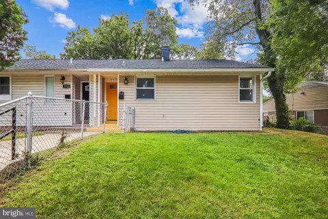 7717 Oxman Rd, Landover, MD 20785