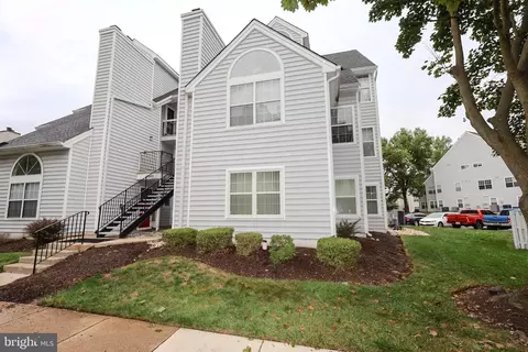 14047 Vista Dr #160, Laurel, MD 20707