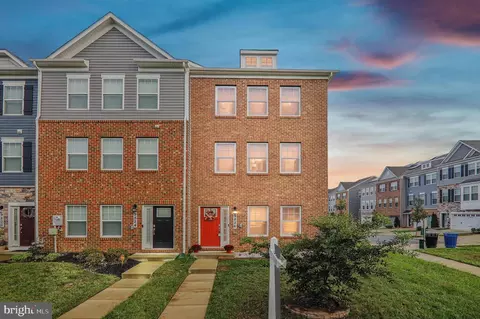 9826 Ruby Lockhart Blvd, Bowie, MD 20721 photo 2