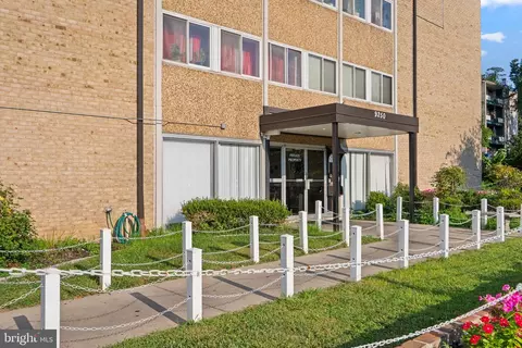 9250 Edwards Way #503-A, Hyattsville, MD 20783