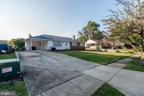 119 Essenton Dr, Marlboro, MD 20774