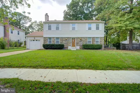 9311 Lancelot Rd, Fort Washington, MD 20744