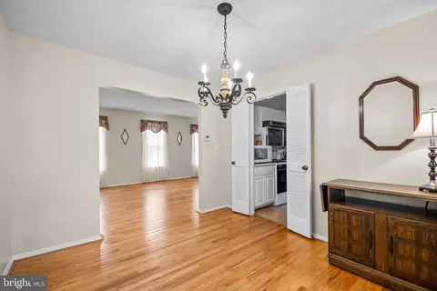 7002 Nightingale Ct, Lanham, MD 20706 photo 14