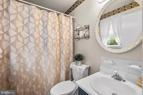 7002 Nightingale Ct, Lanham, MD 20706 photo 33