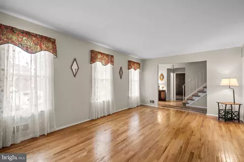7002 Nightingale Ct, Lanham, MD 20706 photo 11