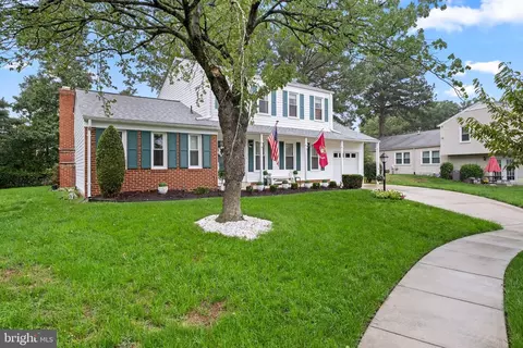 7002 Nightingale Ct, Lanham, MD 20706 photo 3