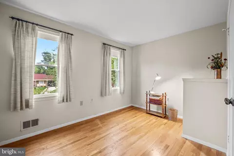 7002 Nightingale Ct, Lanham, MD 20706 photo 38