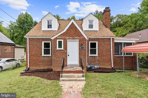 5708 Early St, Capitol Heights, MD 20743