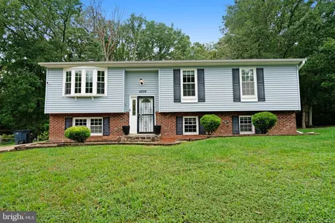 11009 Hidden Creek Ct, Fort Washington, MD 20744