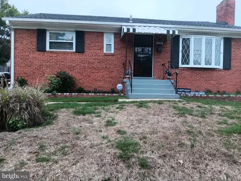 1406 Nicholson St, Hyattsville, MD 20782