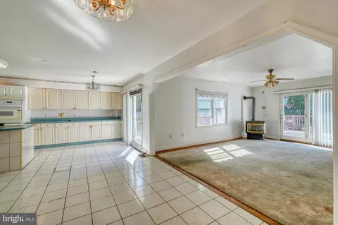 8407 Echo Ln, Clinton, MD 20735 photo 13