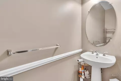 11102 Rodeo Ct, Marlboro, MD 20772 photo 19