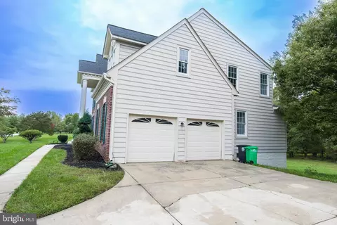 Exterior - 2107 Parkside Dr, Bowie, MD 20721 photo 6 of 6