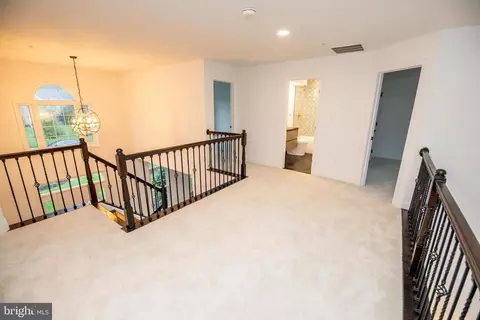Entry Way - 2107 Parkside Dr, Bowie, MD 20721 photo 4 of 6