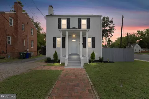 8901 48th Ave, College Park, MD 20740