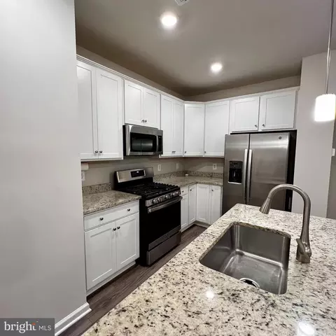 Kitchen - 5529 Lanteen St, Lanham, MD 20706 photo 1 of 1