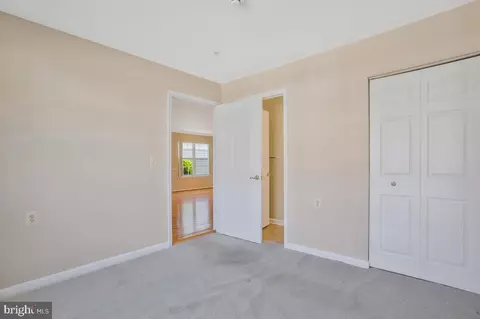 7405 Berryleaf Dr, Laurel, MD 20707 photo 9