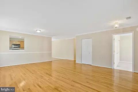 7405 Berryleaf Dr, Laurel, MD 20707 photo 10