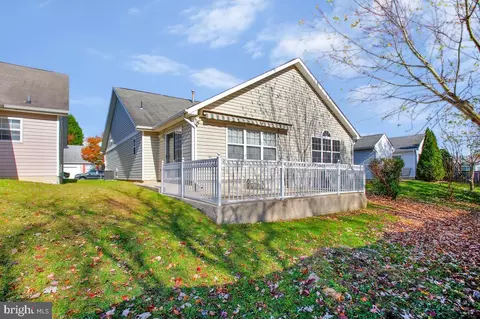 7405 Berryleaf Dr, Laurel, MD 20707 photo 32