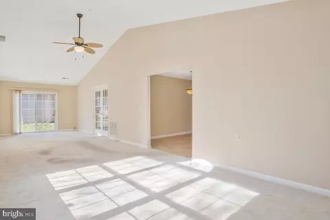 7405 Berryleaf Dr, Laurel, MD 20707 photo 19