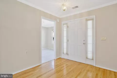 7405 Berryleaf Dr, Laurel, MD 20707 photo 6