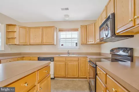 7405 Berryleaf Dr, Laurel, MD 20707 photo 15
