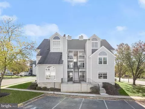 14067 Vista Dr #128, Laurel, MD 20707