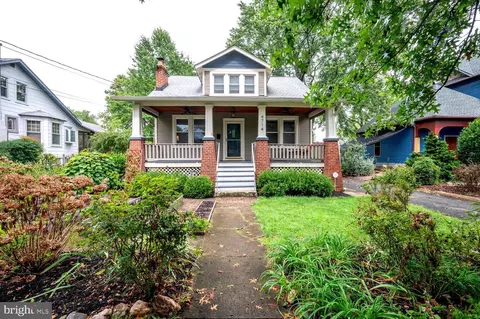 4714 Oliver St, Riverdale, MD 20737