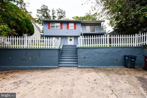 5635 Southern Ave, Capitol Heights, MD 20743