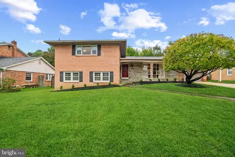 7108 Pony Trail Ln, Hyattsville, MD 20782